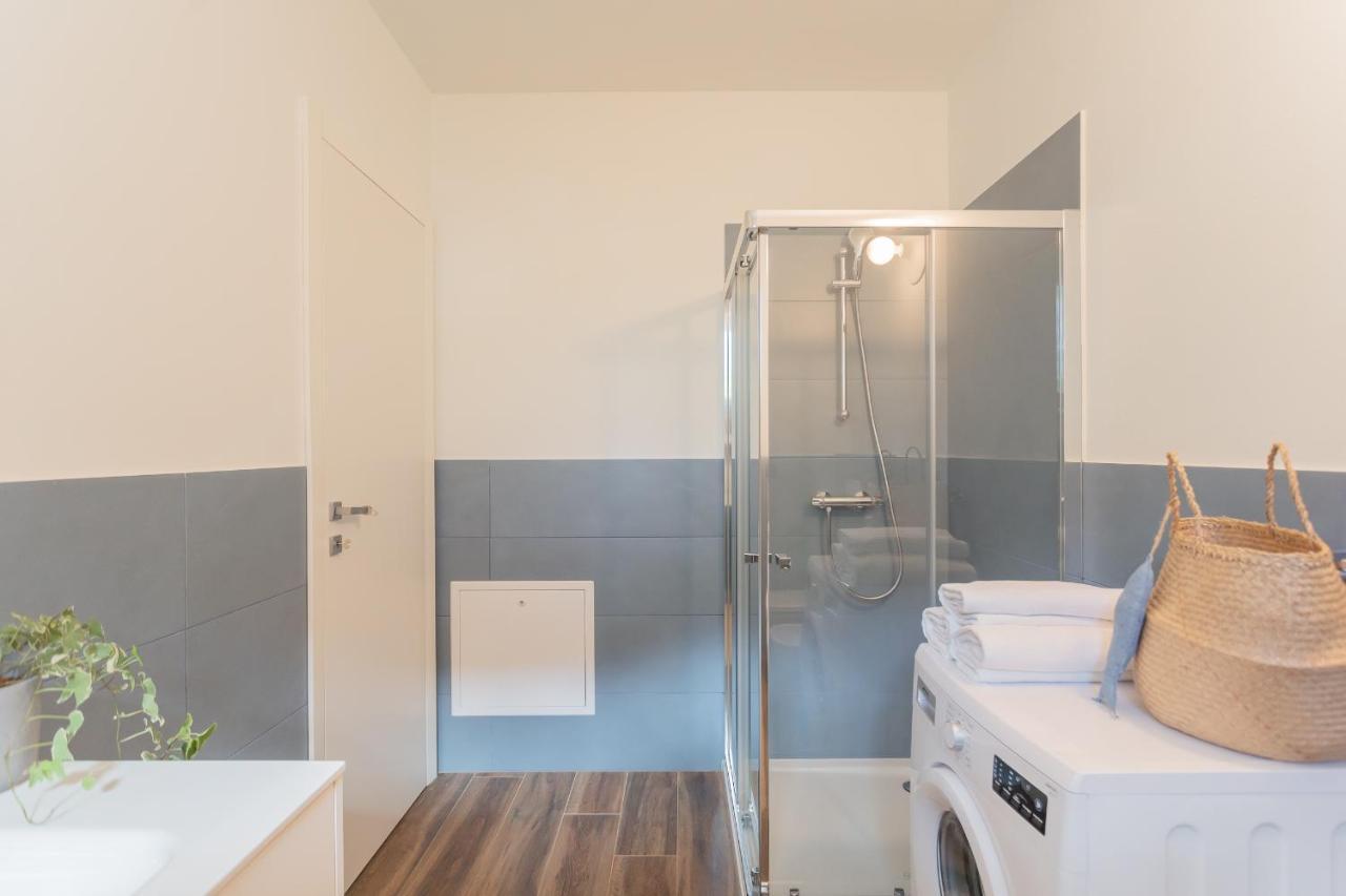 Misultin House & Swimming Pool, Luxury In Lake Como By Rent All Como Pianello Del Lario Eksteriør bilde